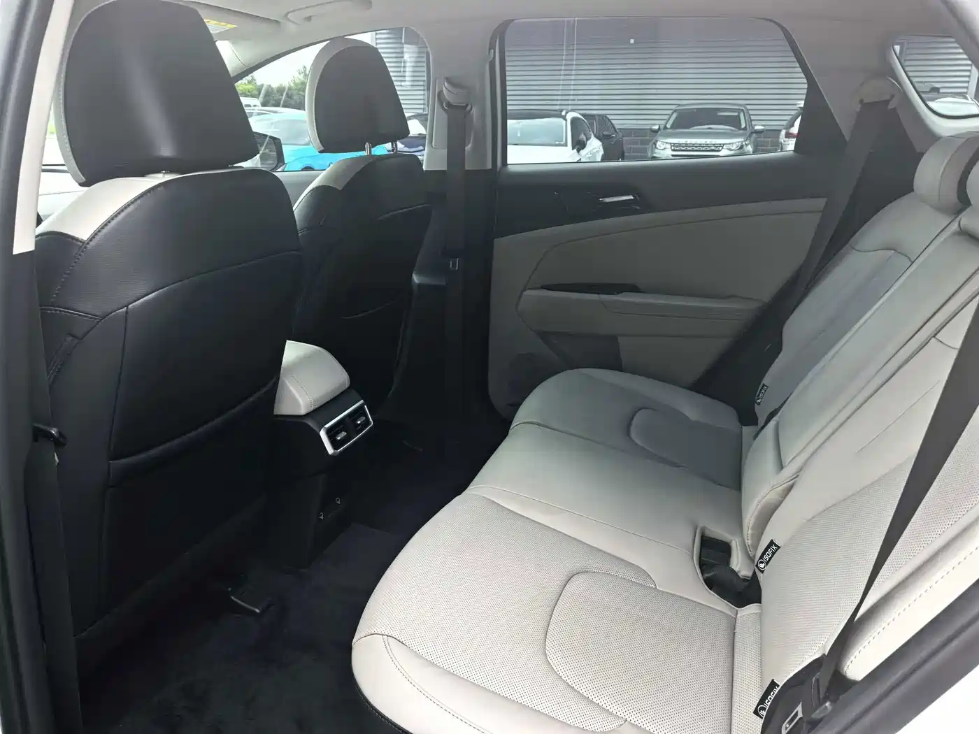 Kia Sportage 2024 2023 1.5T 2WD Premium Edition