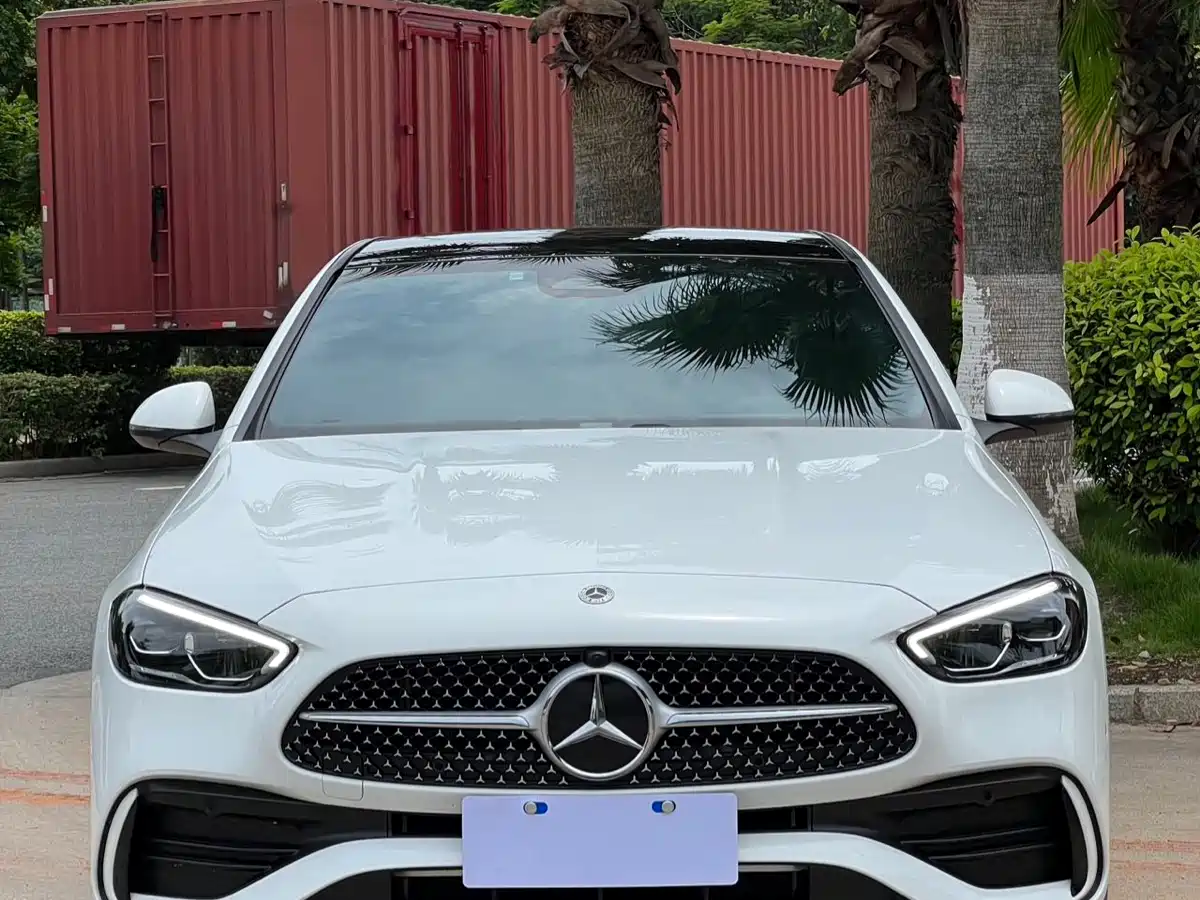 MERCEDES-BENZ CLASS C