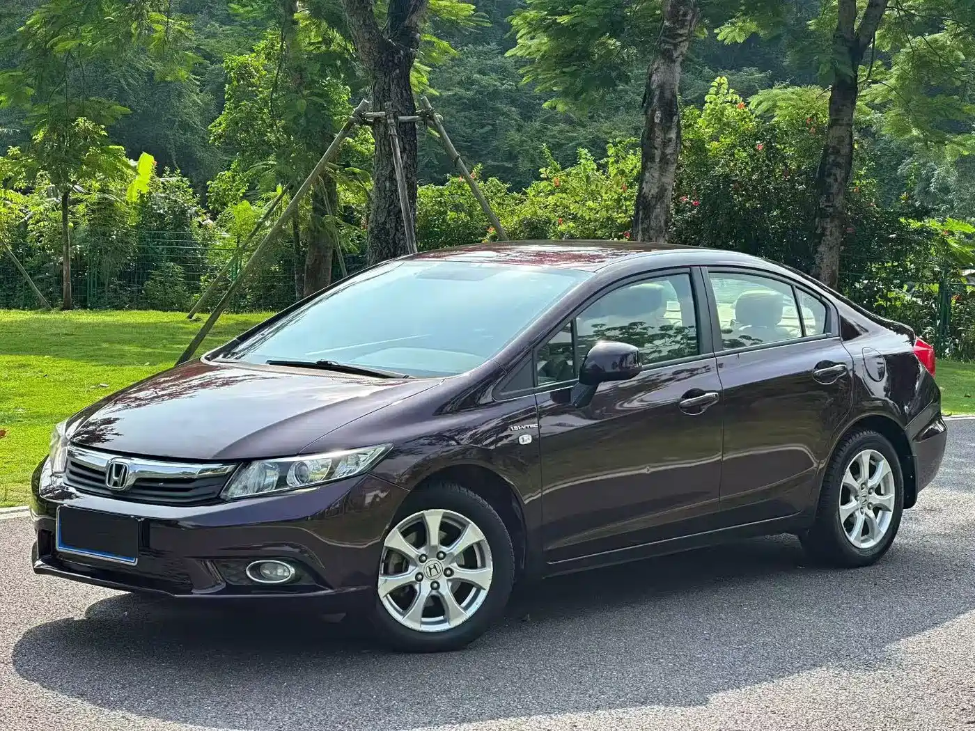 Фото 1 - Honda Civic