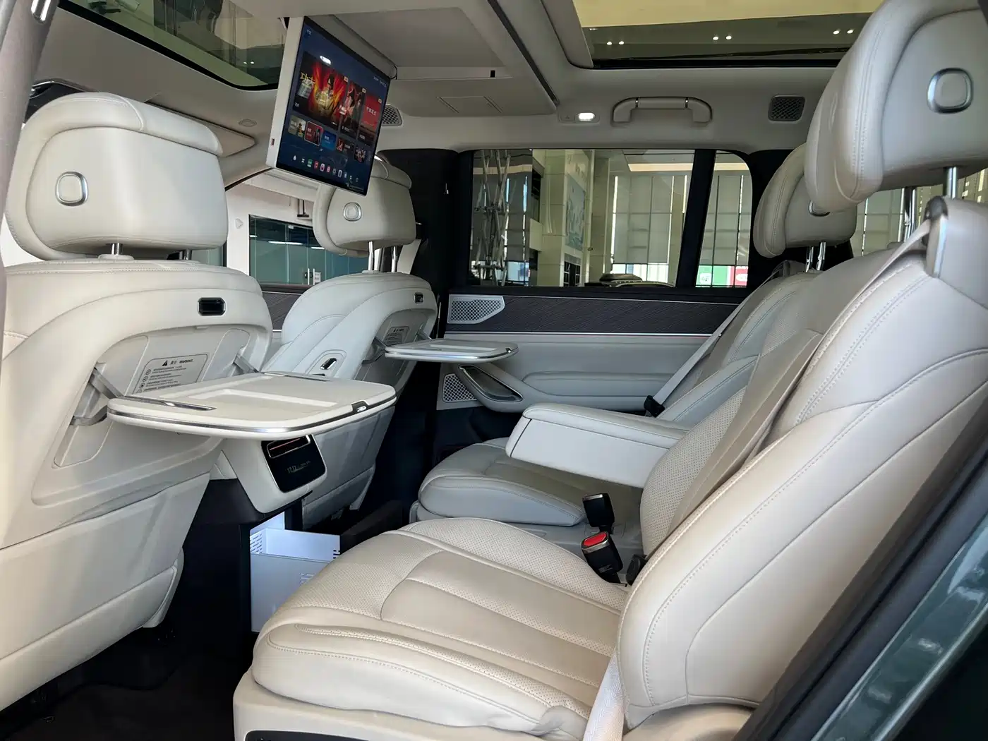 Denza N9 2025 2025 Flagship Model