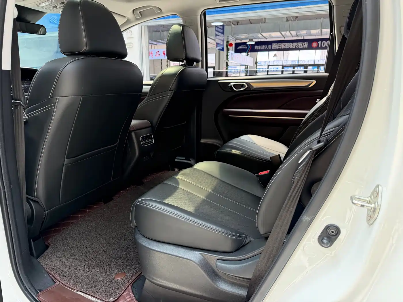 GAC Trumpchi Trumpchi M6 2021 PRO 270T Automatic Luxury Edition фото 10