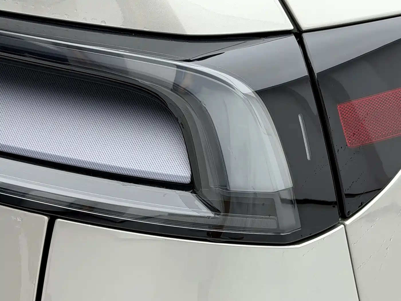 Tesla Model Y L 2025 2025 Facelift Long Range AWD
