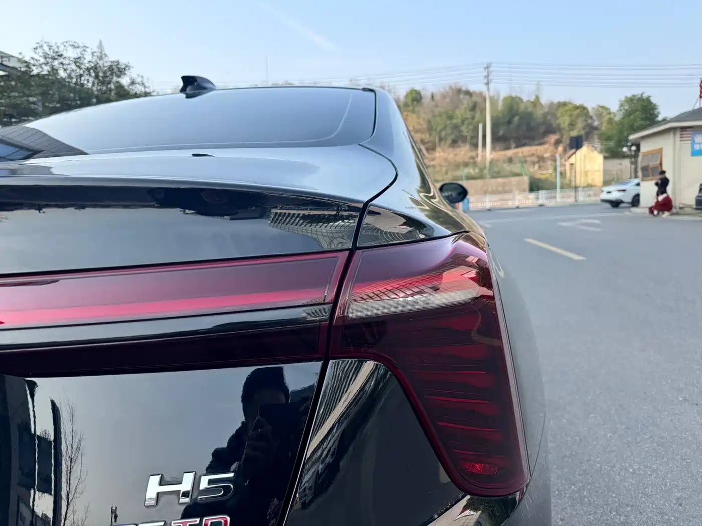 Hongqi H5 2025 1.5T DCT Mystic Shadow фото 6