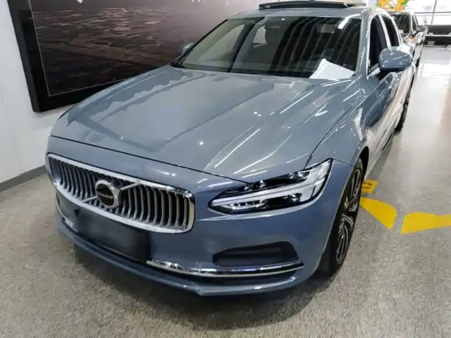  Volvo Volvo S90 2023 B5 Intelligent Vision Luxury Edition