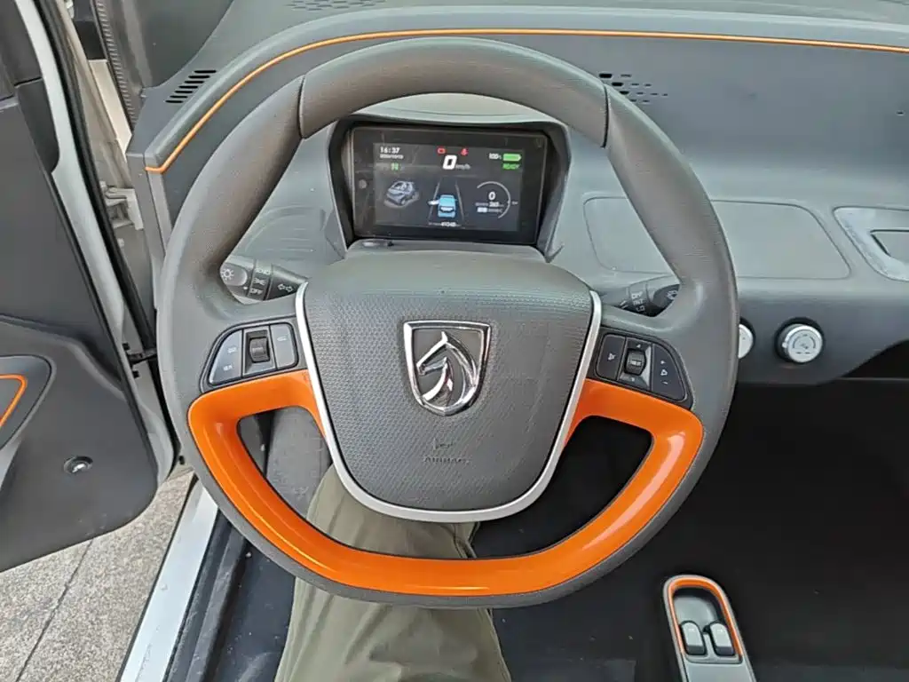 Фото 11 - Baojun E100