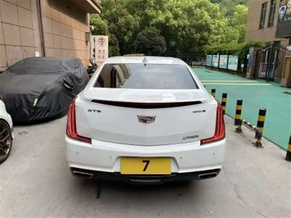 Cadillac XTS 2020 2018 28T Elite