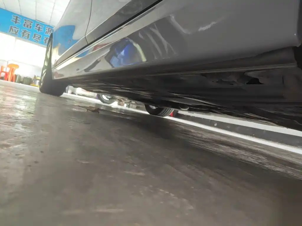 Photo 22 - BMW 3 Series