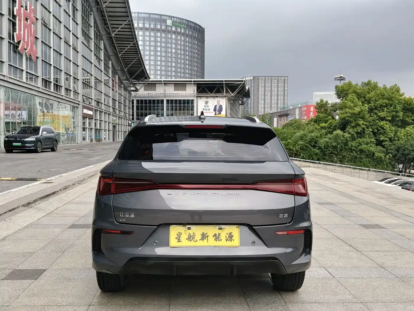 Фото 5 - BYD e2