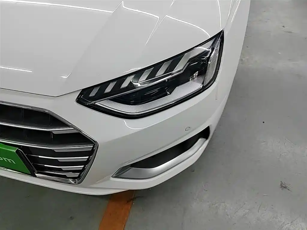 Audi A4L 2020 40 TFSI Luxury Elegance фото 23