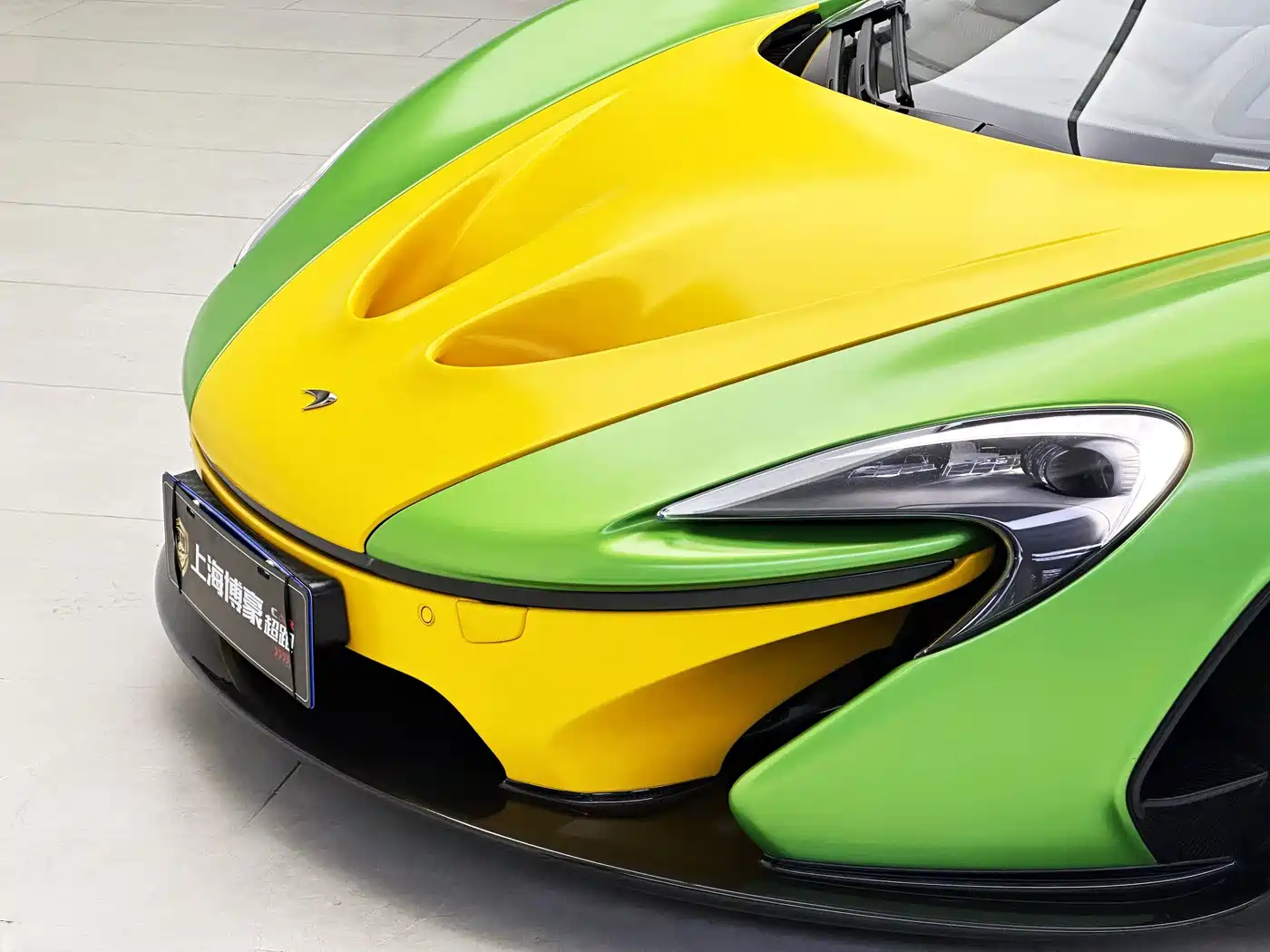 McLaren P1 2014 2014 3.8T Standard