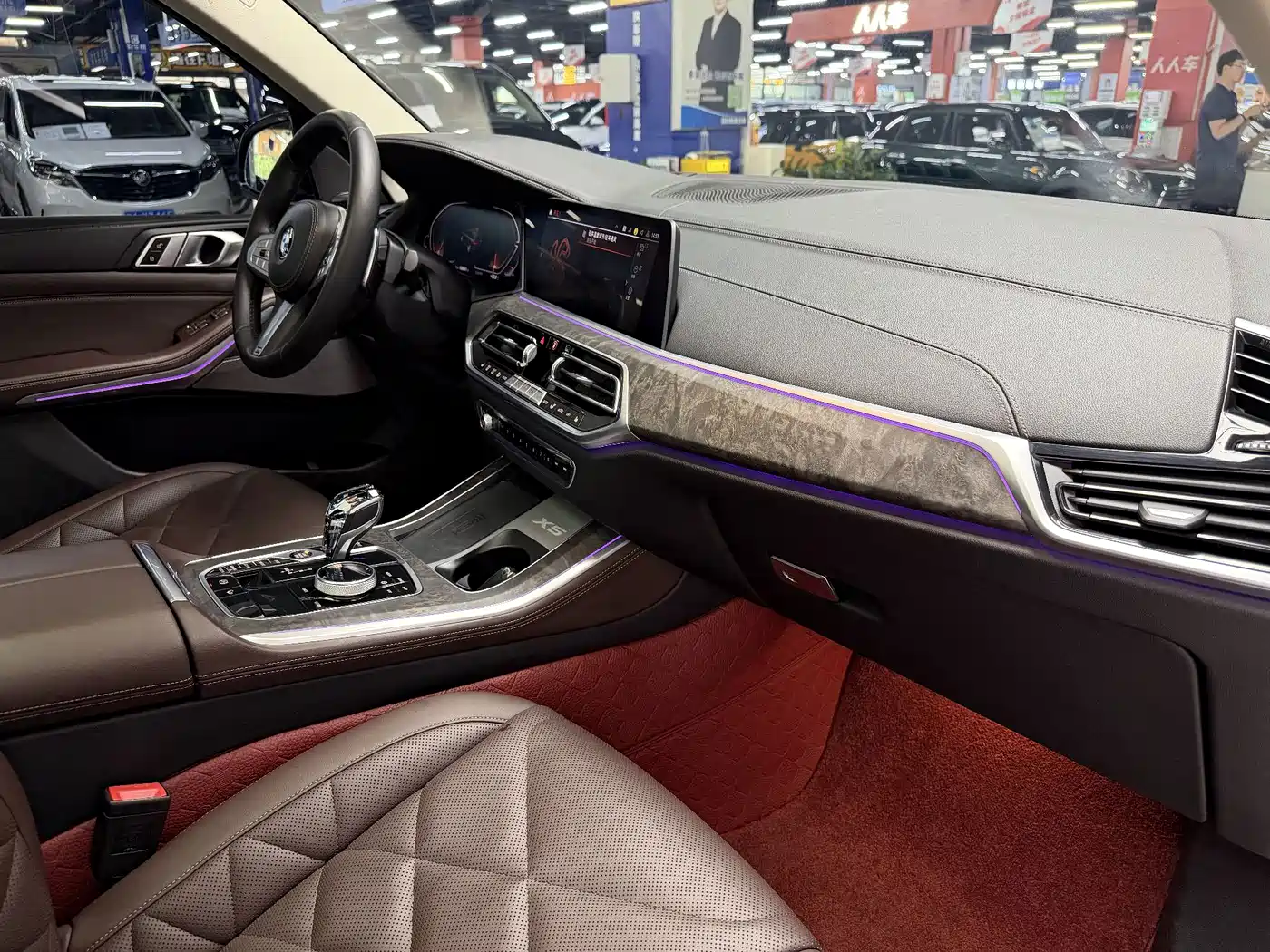 Фото 22 - BMW X5