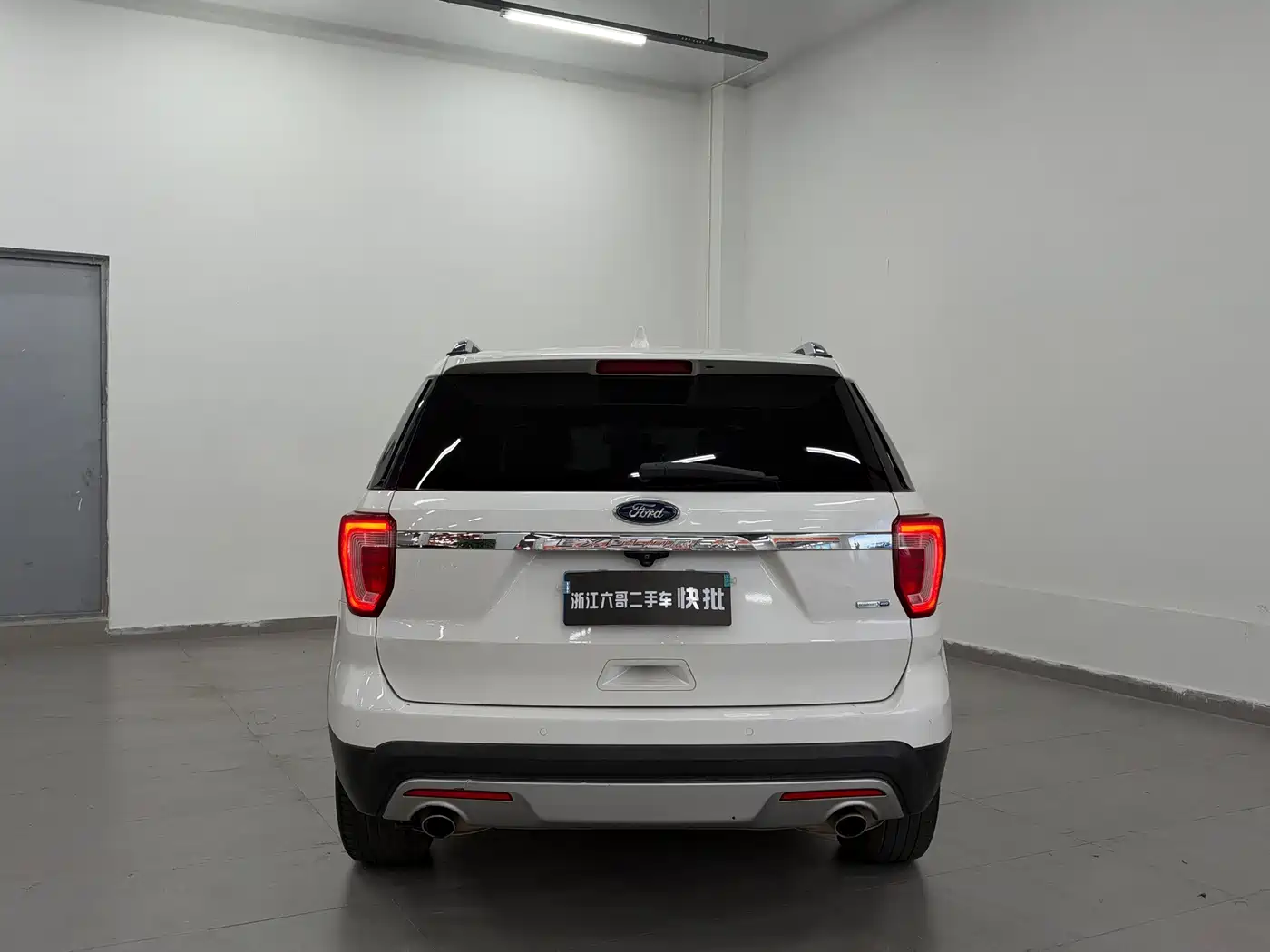 Ford Explorer (Import) 2018 2017 2.3T Elite Edition