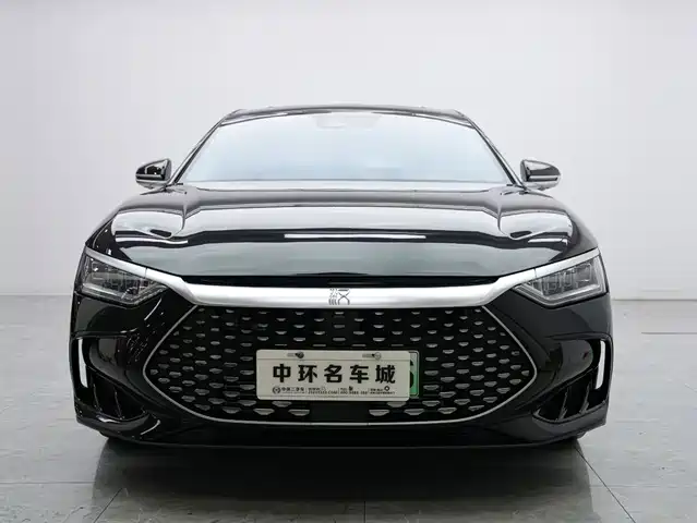 BYD Han 2023 DM-i Champion Edition 121KM Prestige — фото 4