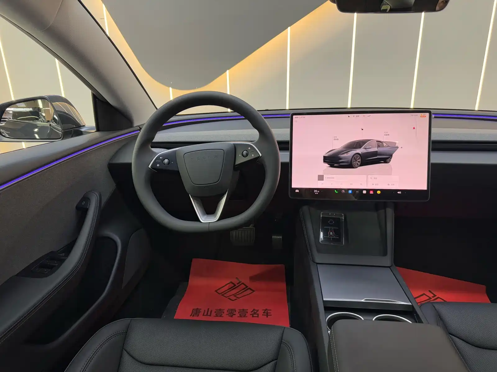 Фото 20 - Tesla Model 3
