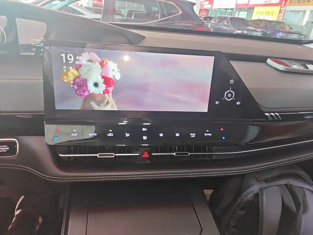 Changan UNI-K iDD 2023 2023 Smart Electric iDD 1.5T 135km Smart Fun Edition