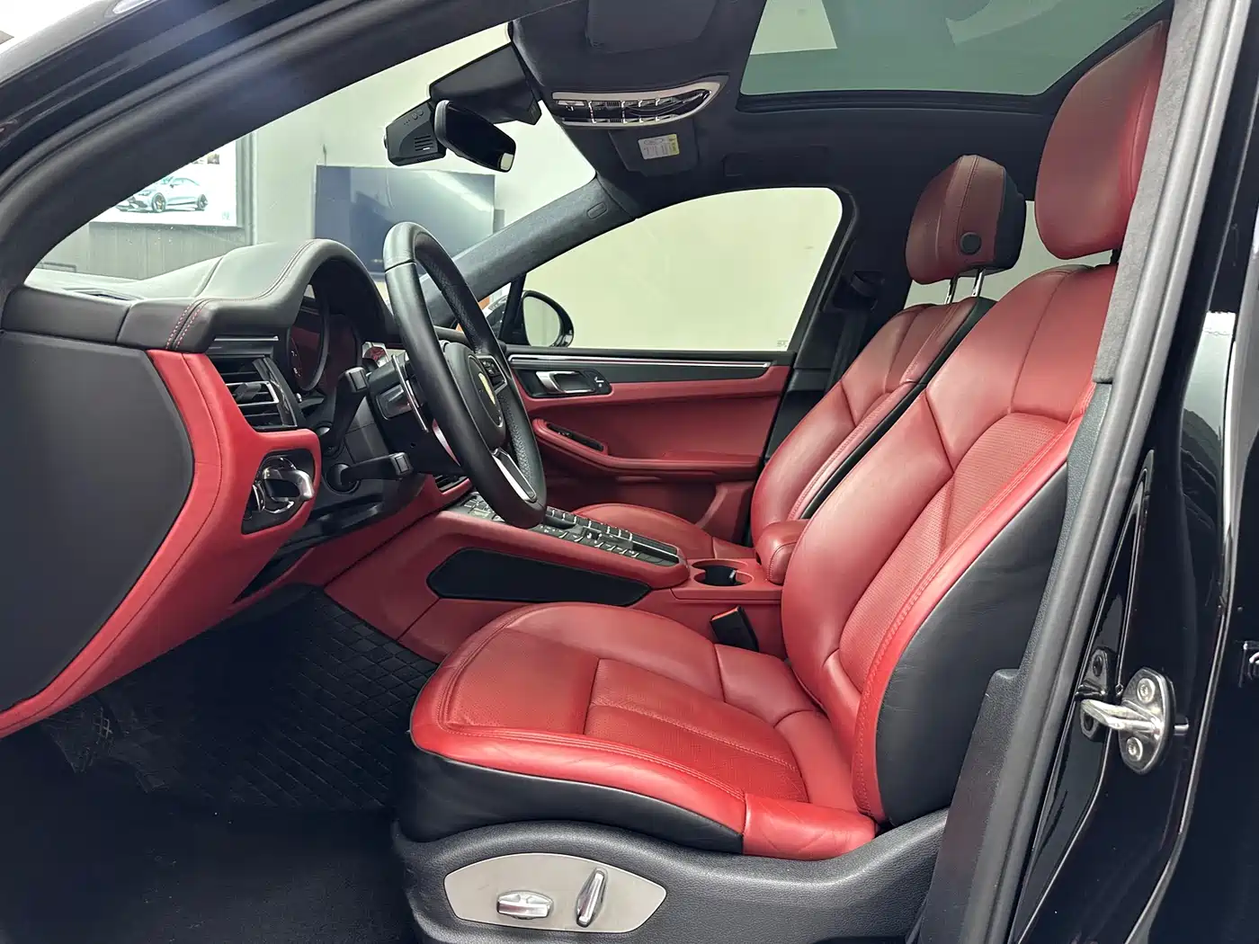 Porsche Macan 2021 Macan 2.0T фото 10