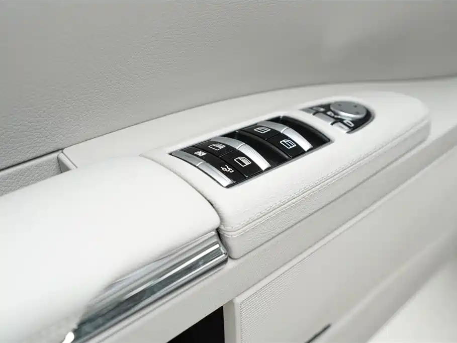 Mercedes-Benz S-Class 2010 S 300 L Luxury фото 15