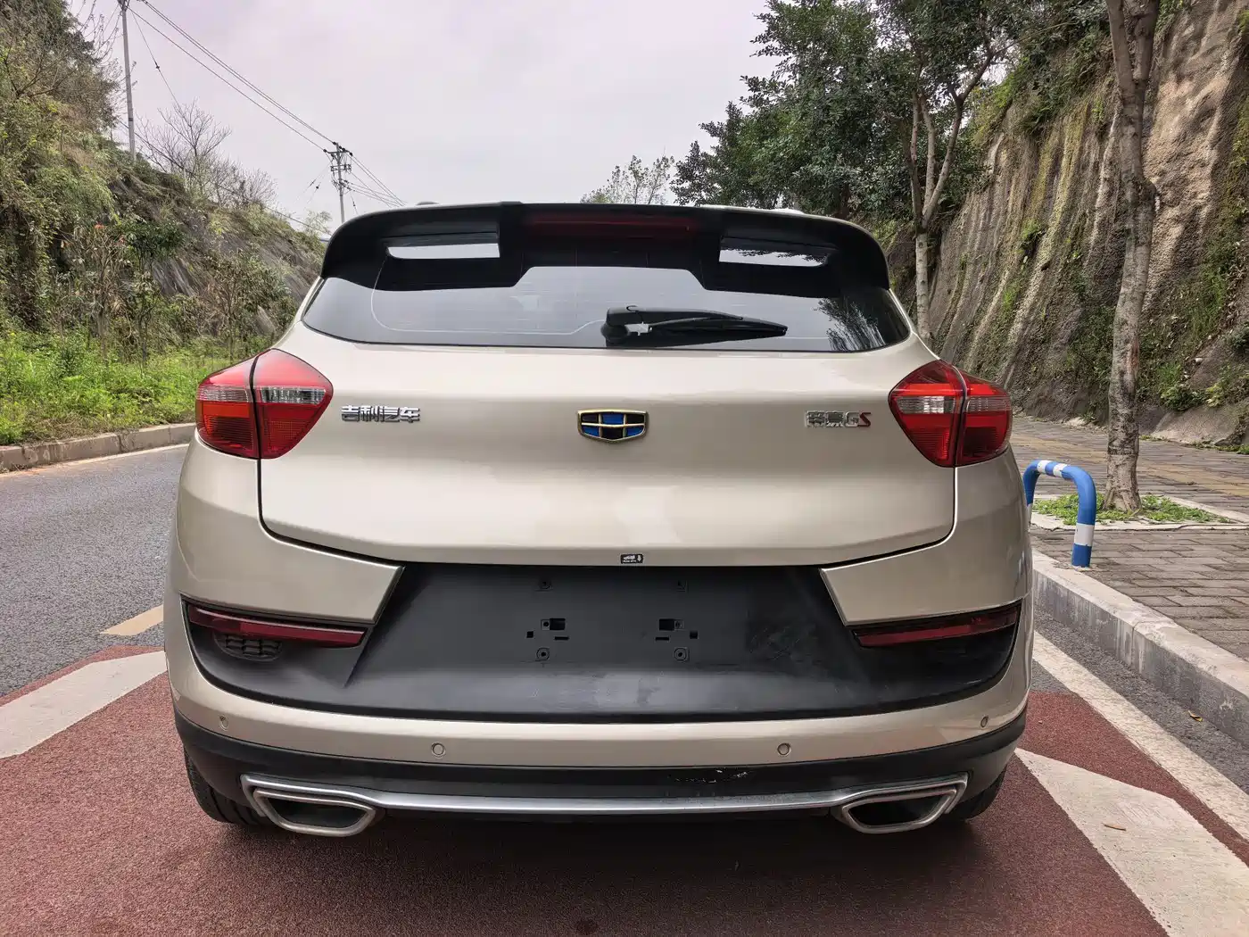 GEELY AUTOMOBILE EMGRAND GS