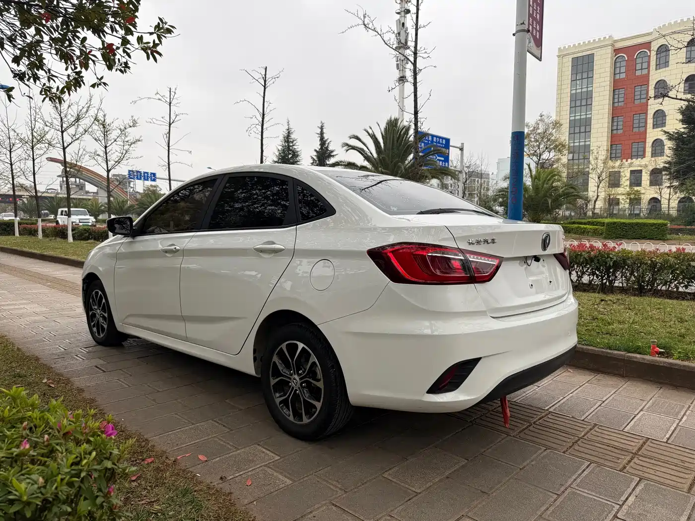 Changan Eado DT 2021 2021 1.6L Manual Luxury