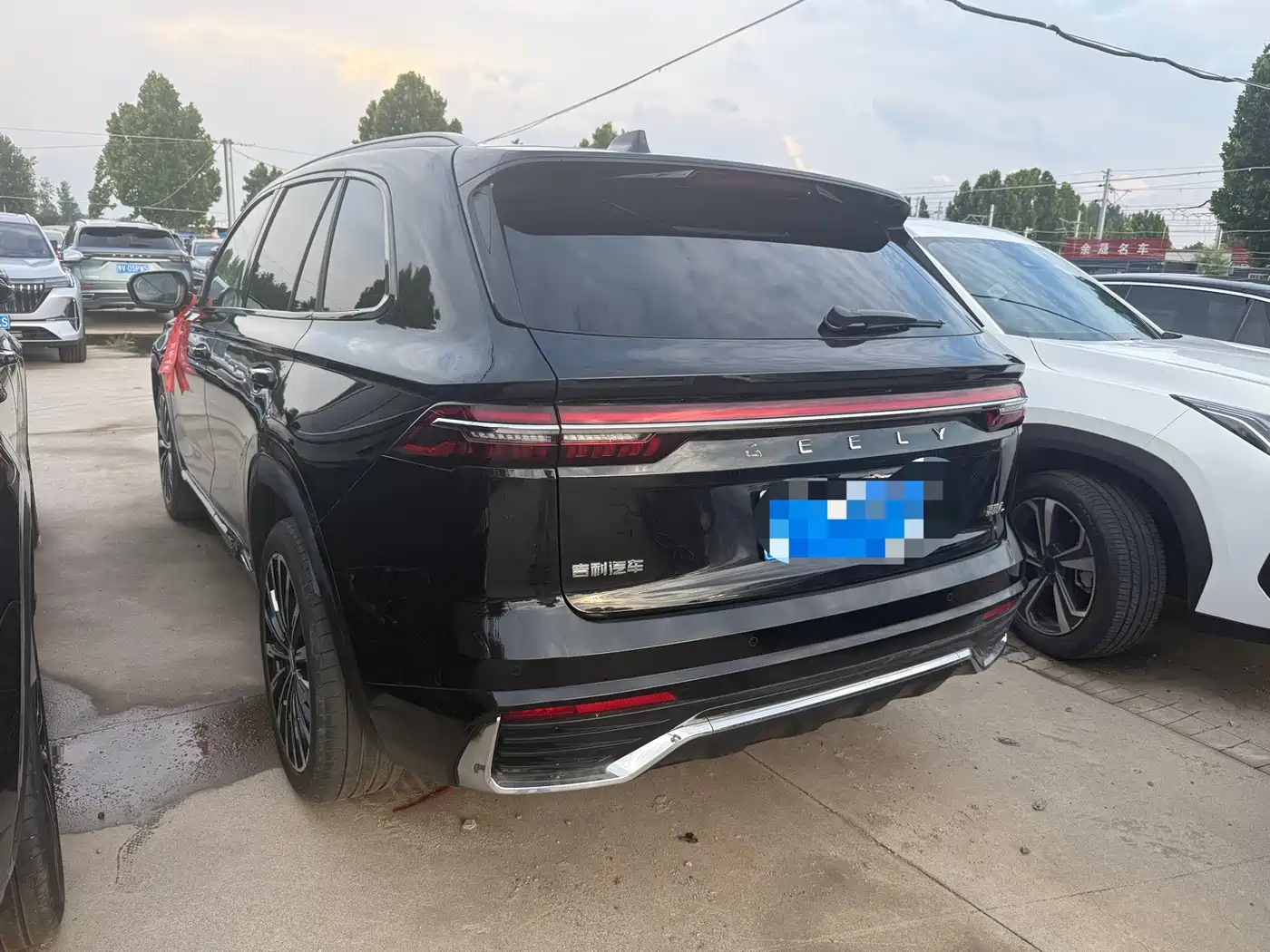 Фото 7 - Geely Xingyue L