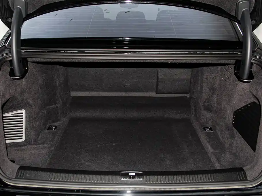 Audi A8 2024 Model A8L 45 TFSI quattro Luxury фото 10