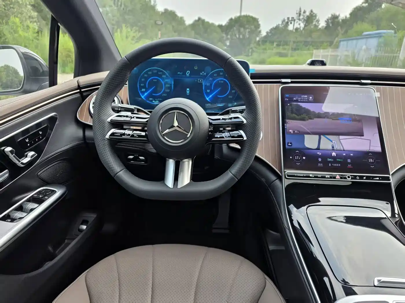 Mercedes-Benz EQE 2025 2025 500 4MATIC Pioneer