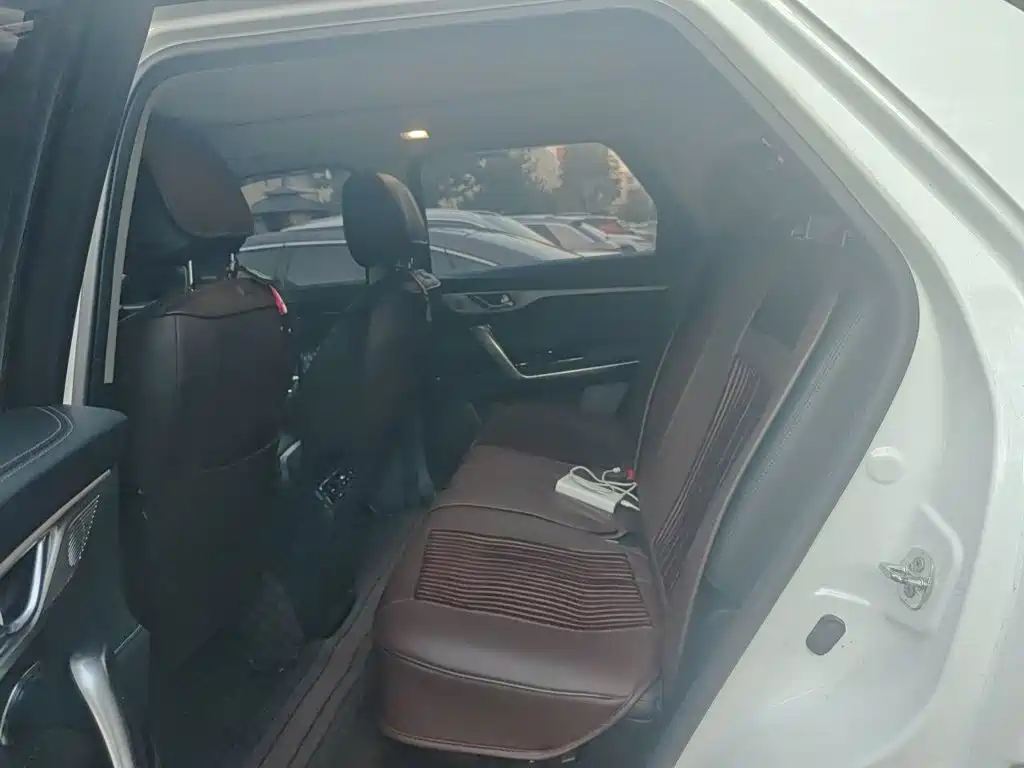 Changan CS95 2019 2019 2.0T 4WD Luxury Model