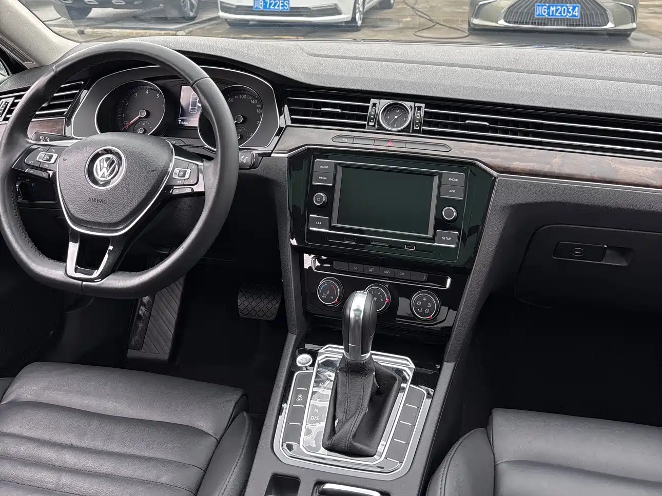 Volkswagen Magotan 2019 330TSI DSG Leading China V фото 14