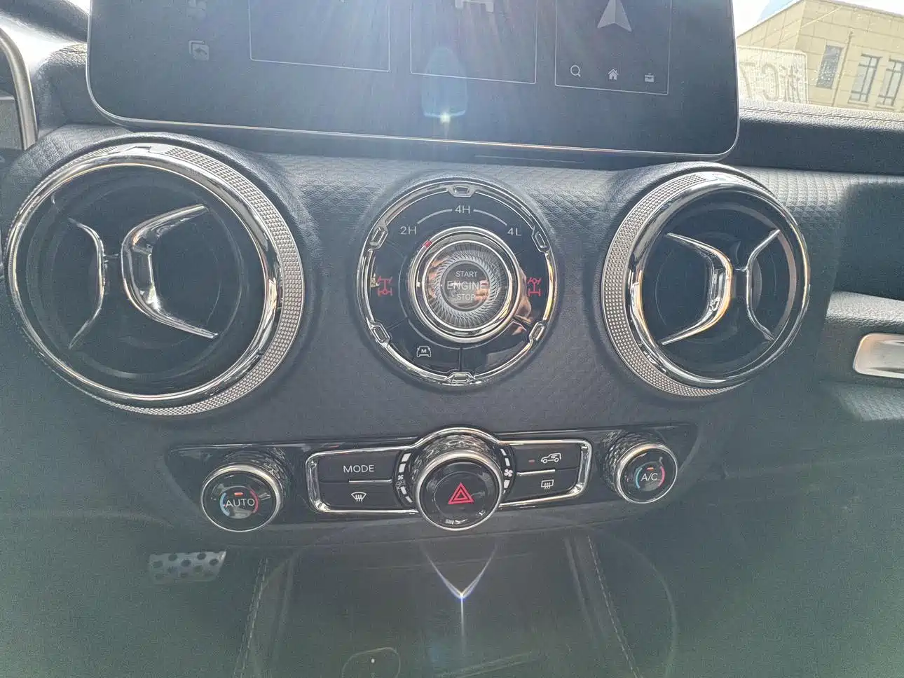 BAIC ORV Beijing Offroad BJ40 2023 2.0T Auto 4WD China Rally Champion Edition фото 6