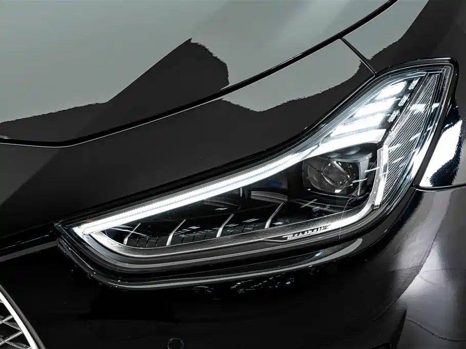 Maserati Ghibli 2022 2021 2.0T Operanera Opera Black Limited Edition