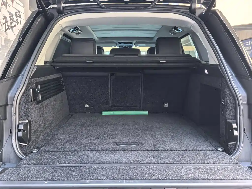 Фото 8 - Land Rover Range Rover