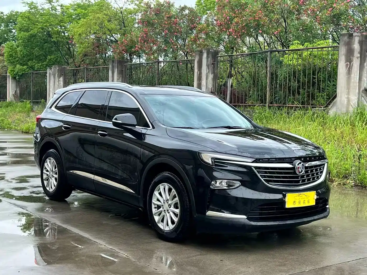 Фото 3 - Buick Enclave