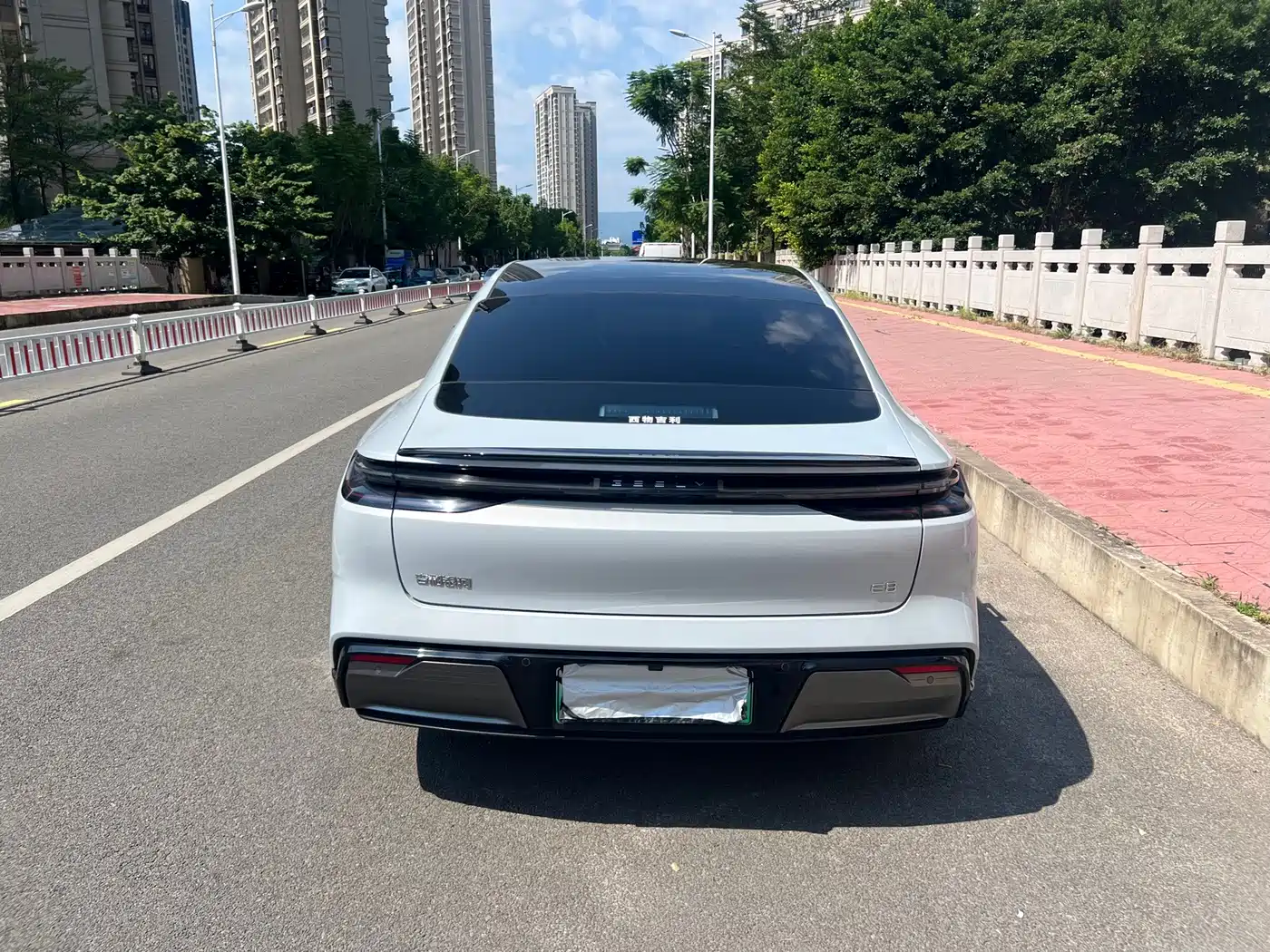 Geely Galaxy Galaxy E8 2024 2024 665km RWD Starship Voyager Edition