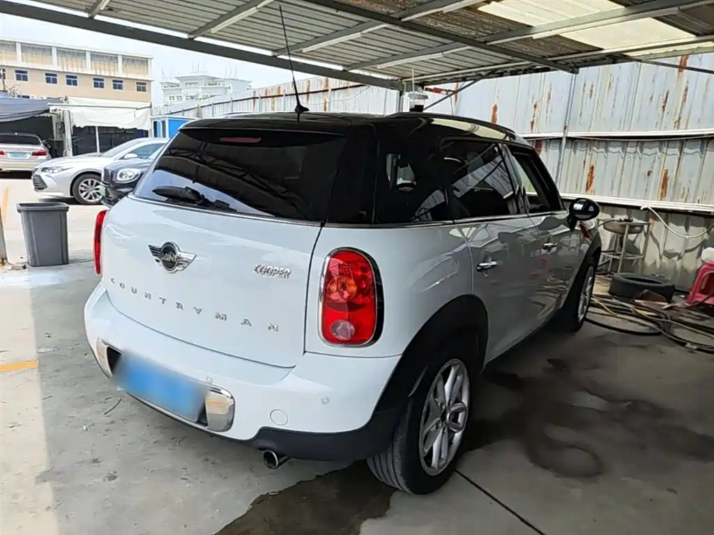 Photo 7 - MINI COUNTRYMAN