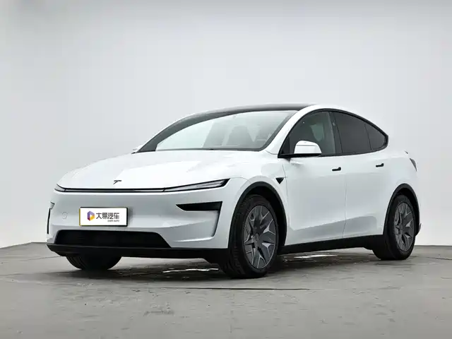  Tesla Model Y L 2025 Facelift Long Range AWD