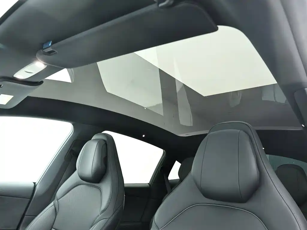 Tesla Model Y L 2025 2025 Facelift Long Range AWD