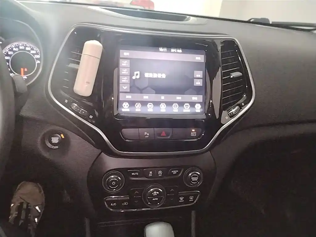 Jeep Cherokee 2019 2019 2.0T 2WD Smart Edition China V
