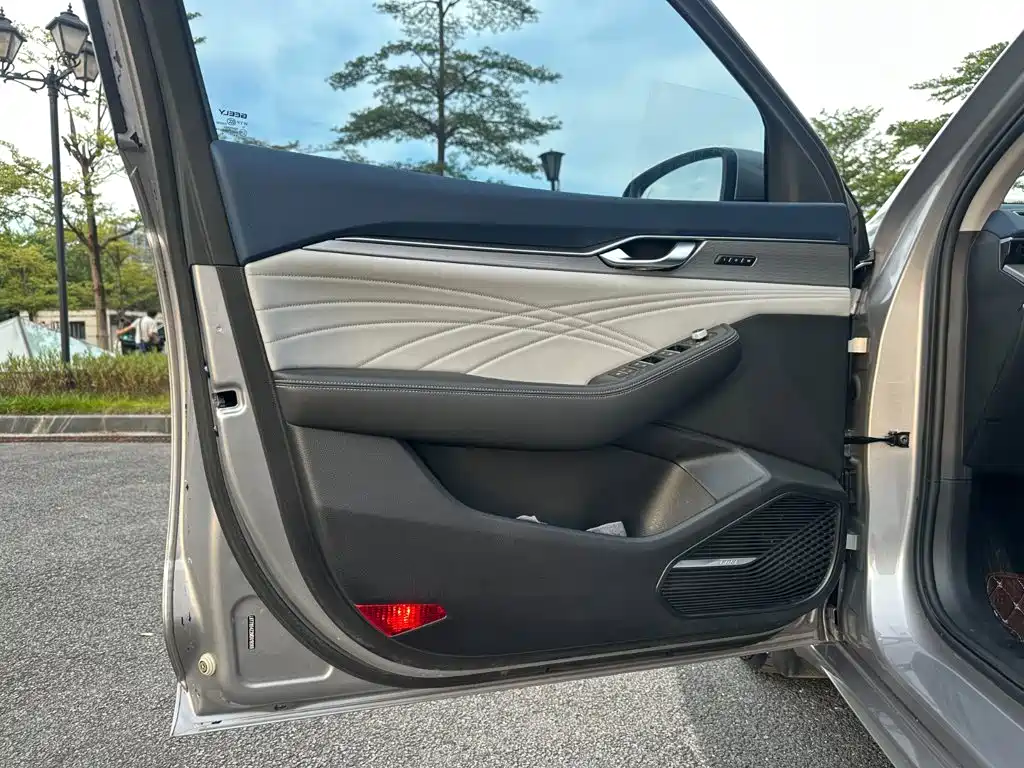 Geely Preface 2021 2021 2.0TD Flagship Model