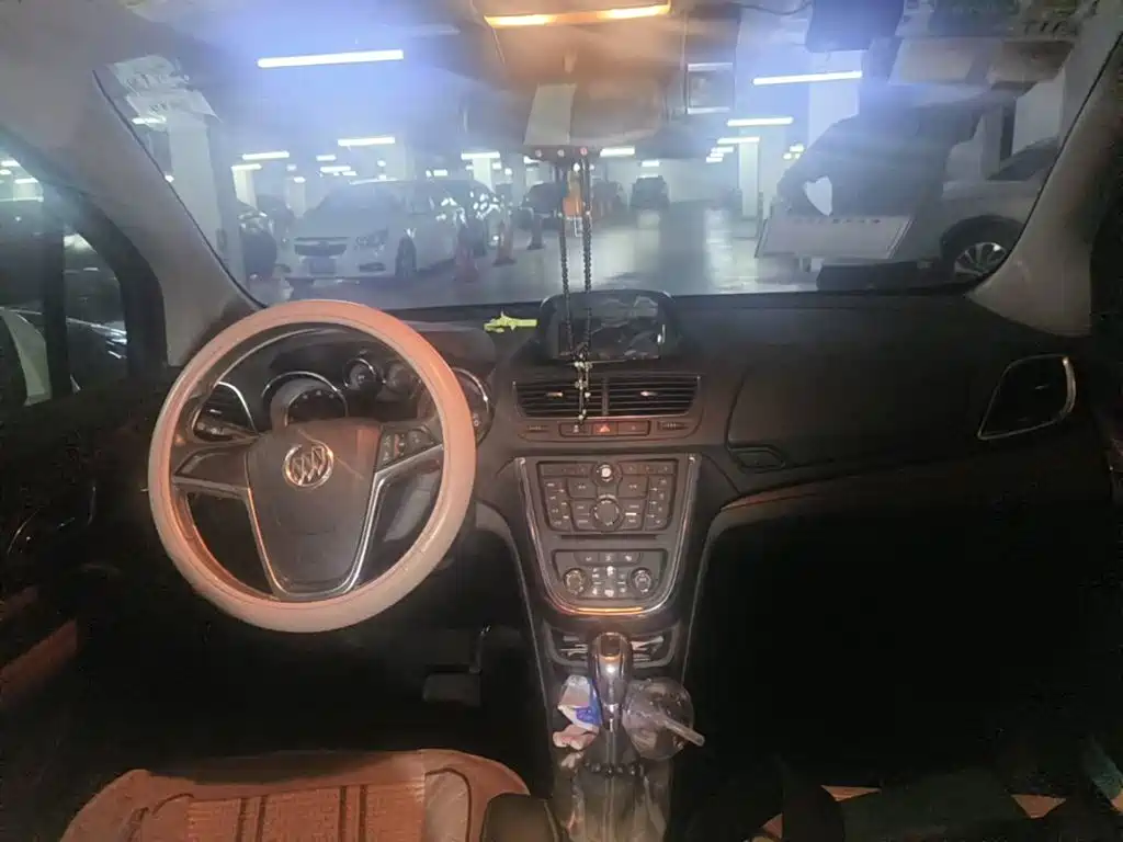 Фото 11 - Buick Encore