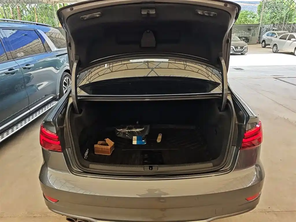 Фото 19 - Audi A3