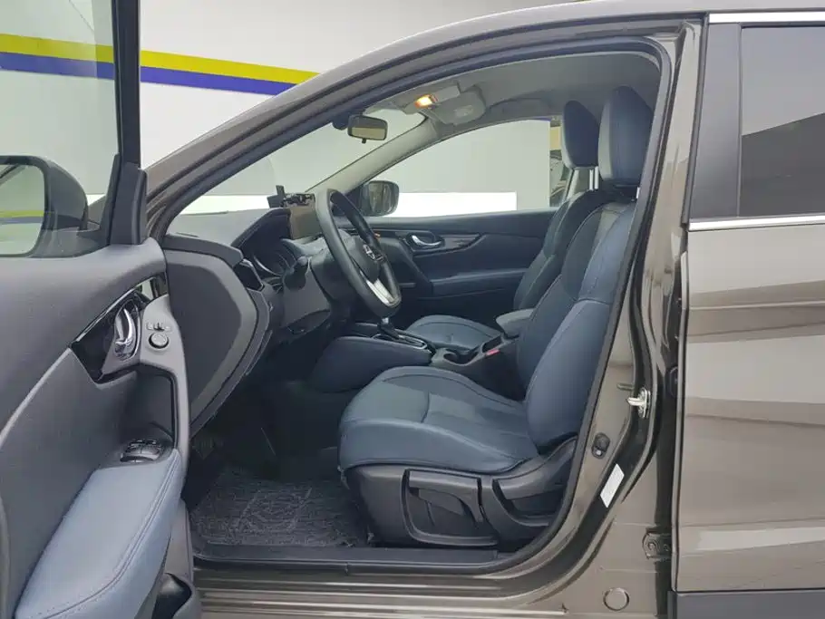 Nissan Qashqai 2025 2025 Honor 2.0L CVT XV Sincere Edition