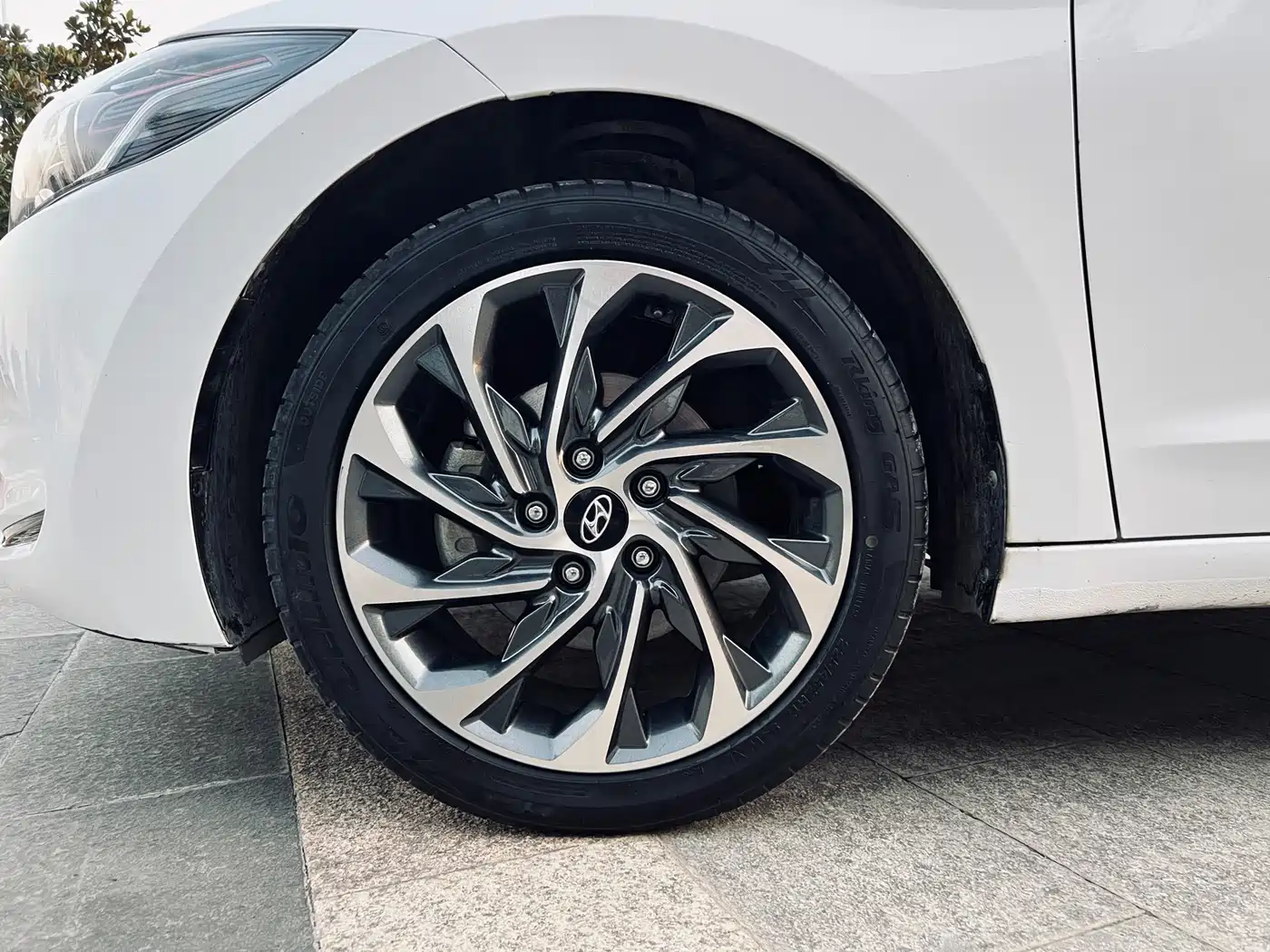 Hyundai Elantra 2019 1.5L CVT Smart Elite фото 6
