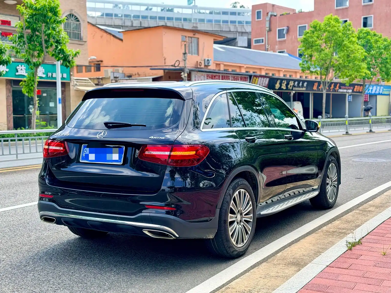 Фото 5 - Mercedes-Benz GLC