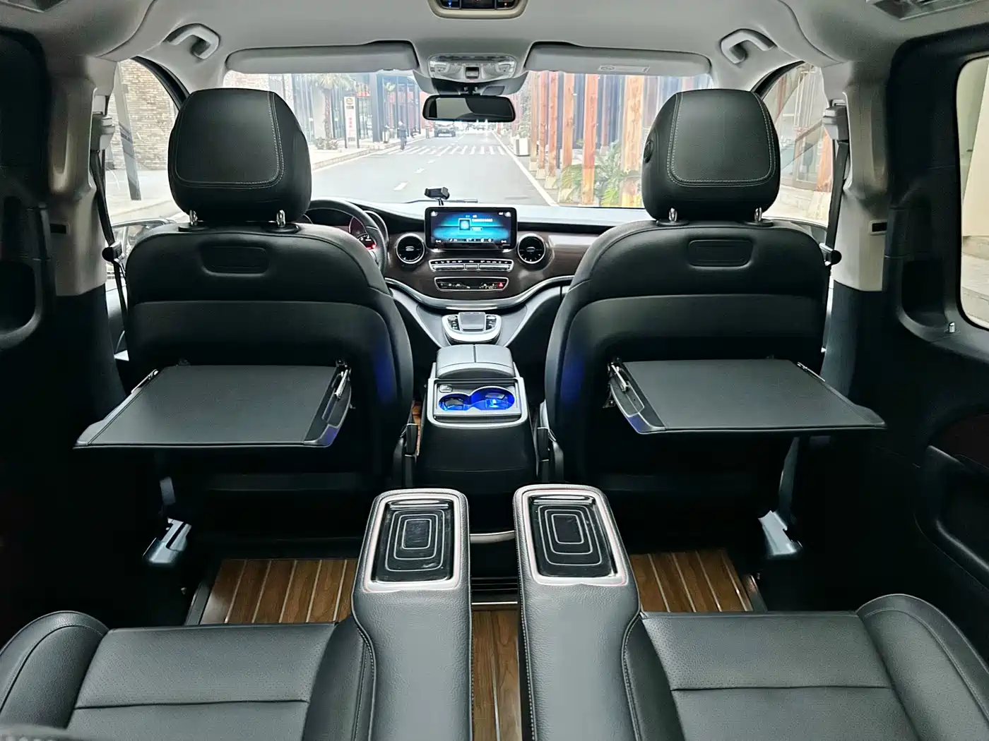 Mercedes-Benz V-Class 2021 V 260 Pilot Edition фото 14