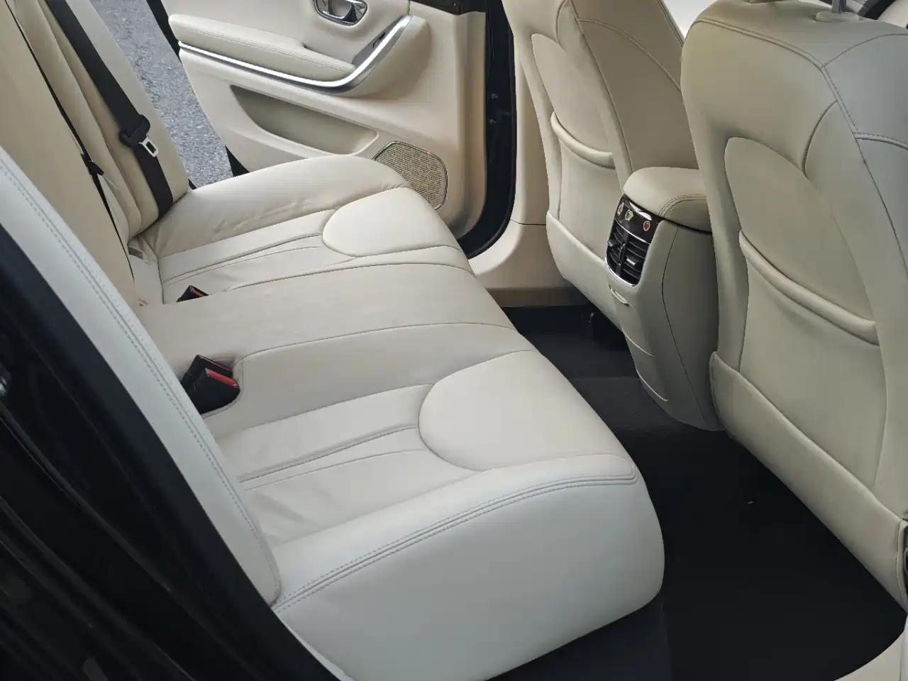 Roewe e950 2017 2016 1.4T Luxury Edition