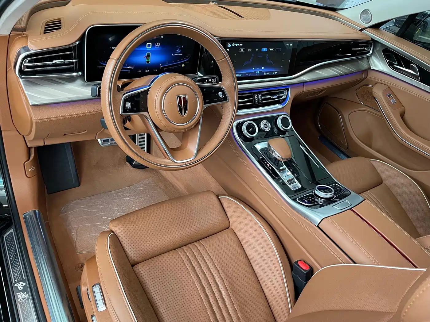 Hongqi H9, миниатюра 7
