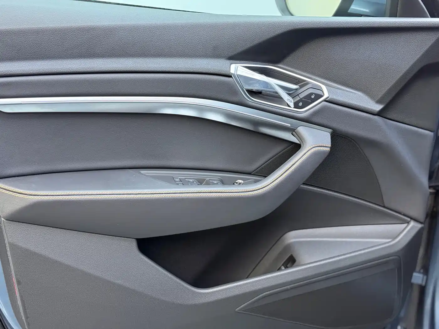 Audi e-tron 2021 50 quattro Luxury фото 22
