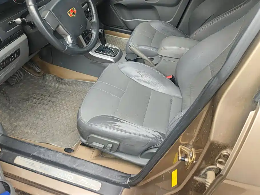 Geely Classic Emgrand 2012 2012 Sedan 1.8L CVT Luxury