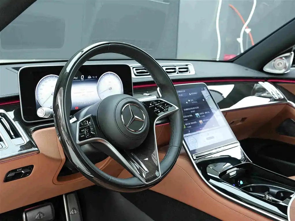 Фото 7 - Mercedes-Benz Maybach S-Class