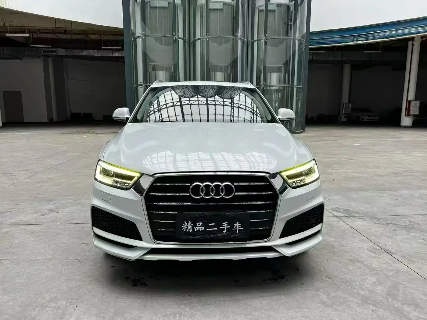 Audi Q3 2018 30th Anniversary Edition 35 TFSI Sport фото 2